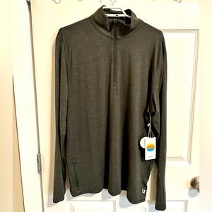 Vuori 1/4 zip pullover, grey, NWT, XL.